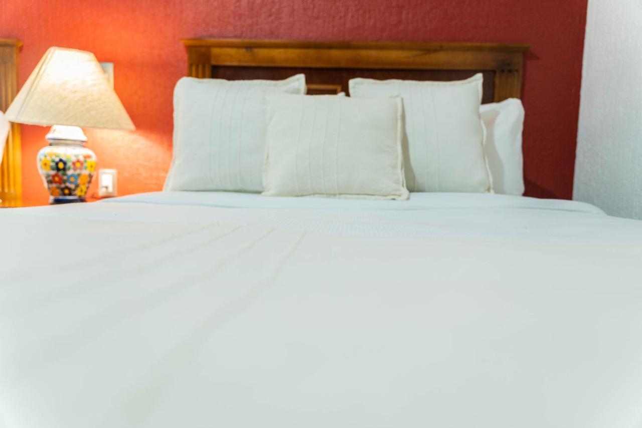 Casa Graciela Hotel Pátzcuaro מראה חיצוני תמונה