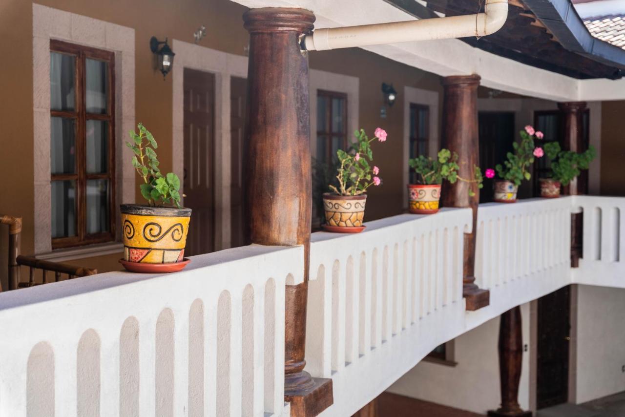 Casa Graciela Hotel Pátzcuaro מראה חיצוני תמונה