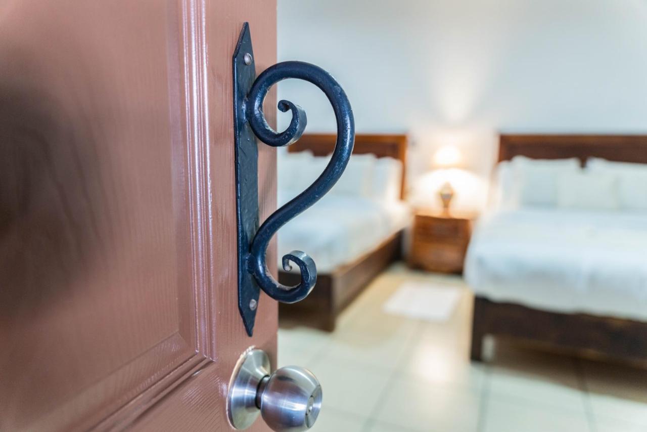 Casa Graciela Hotel Pátzcuaro מראה חיצוני תמונה